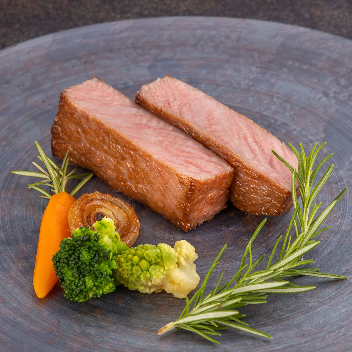 【販売終了】【季さらグループ】松阪牛ロース肉の低温調理ステーキ