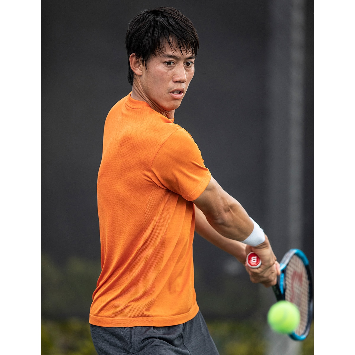 9/23～9/25】【送料無料(当社負担)＆特典付き】エアウィーヴ