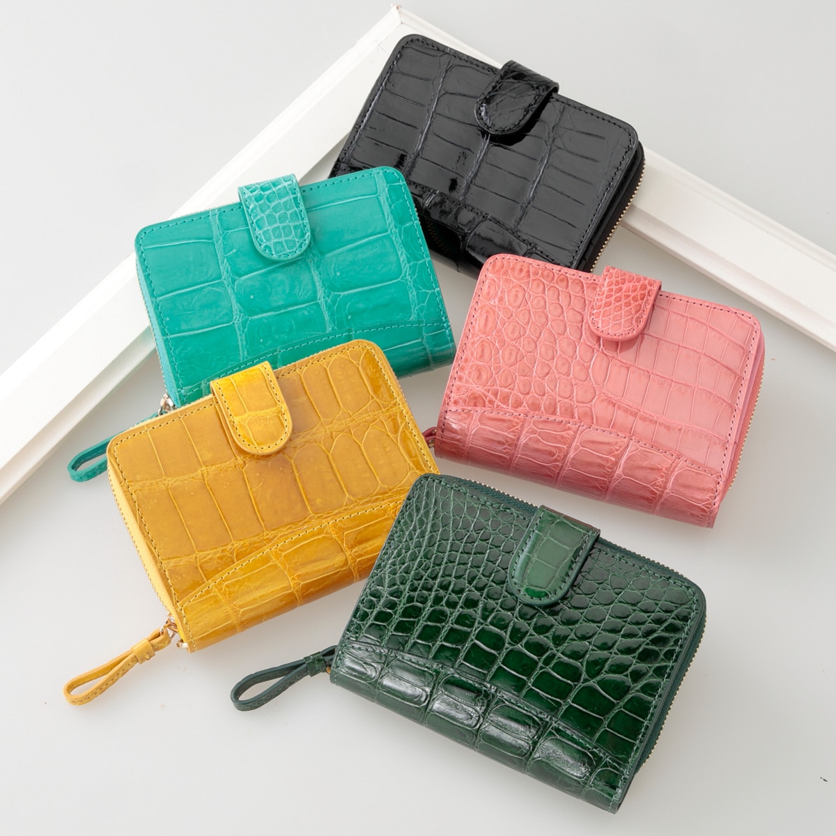 ten⭐︎イタリアZUMA社クロコ コンパクト財布　グリーン イタリアZUMA社クロコ コンパクト財布 通販 - ディノス
