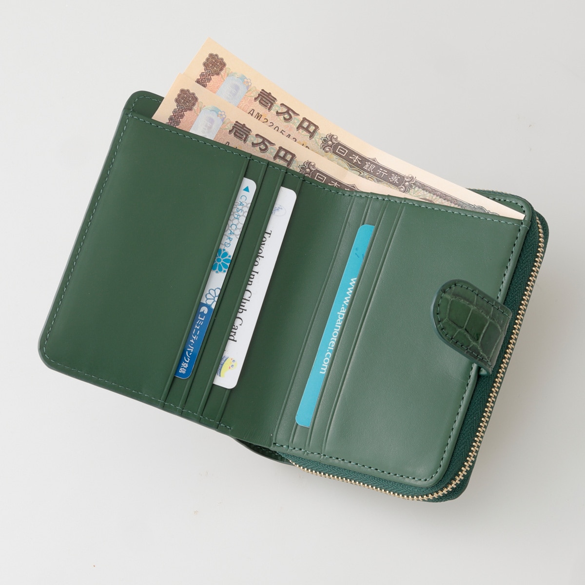 10/14～10/16】イタリアZUMA社シャイニングクロコ財布 | ABC