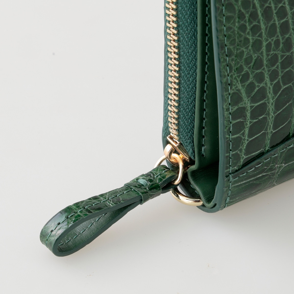 ten⭐︎イタリアZUMA社クロコ コンパクト財布　グリーン 10/14～10/16】イタリアZUMA社シャイニングクロコ財布 | ABC