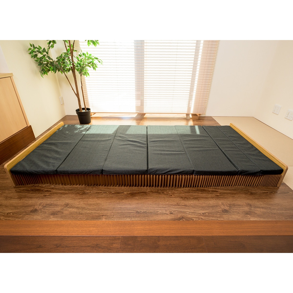 12/1～12/8】アコーディオンペーパーベッド | ABCミッケ｜【公式