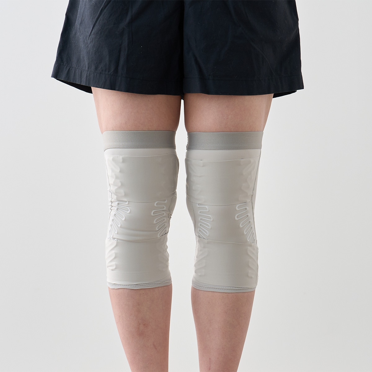 1/26～2/2】皮膚感覚バネボーンサポーターひざ用1セット2枚組 | ABC