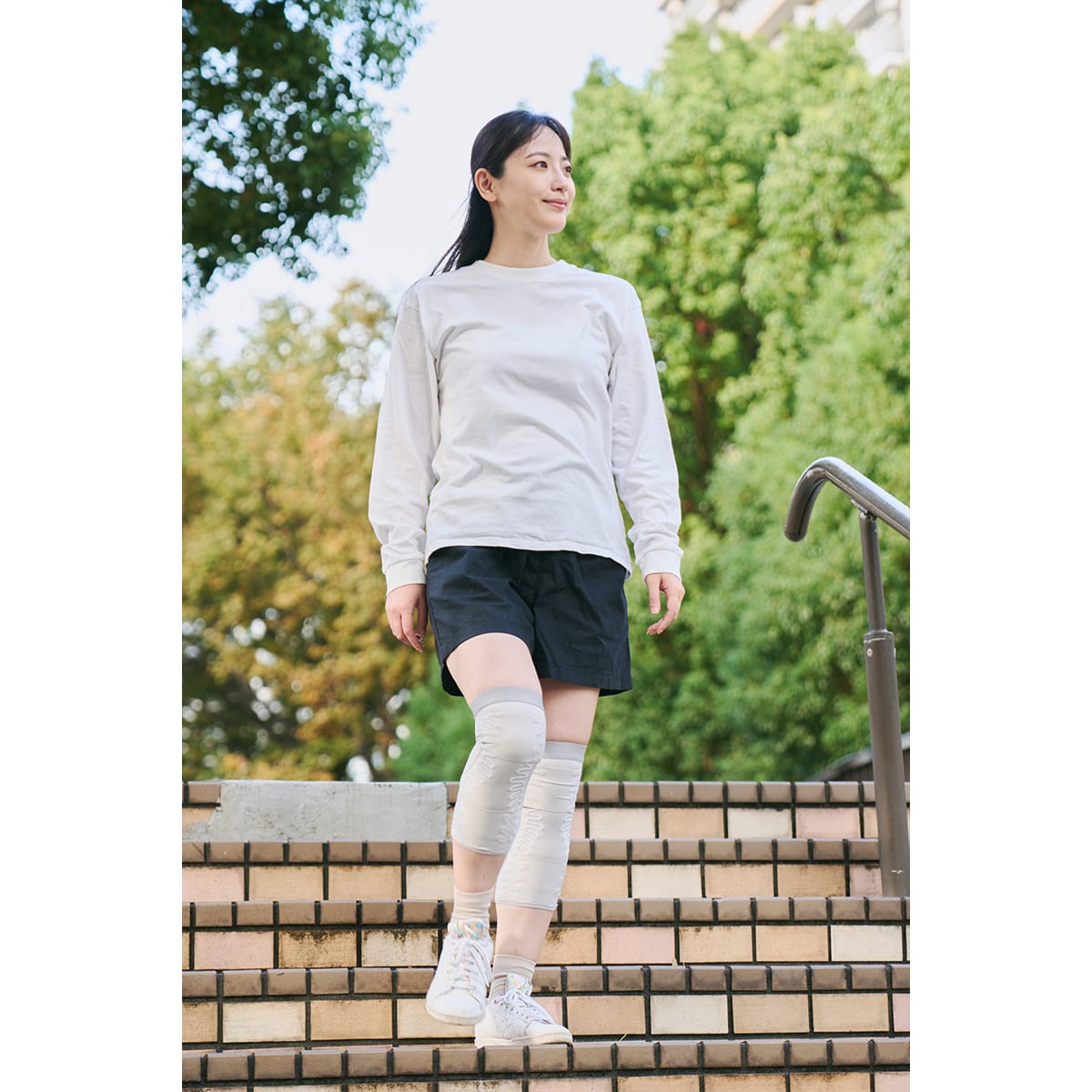 皮膚感覚バネボーンサポーターひざ用1セット2枚組 | ABCミッケ