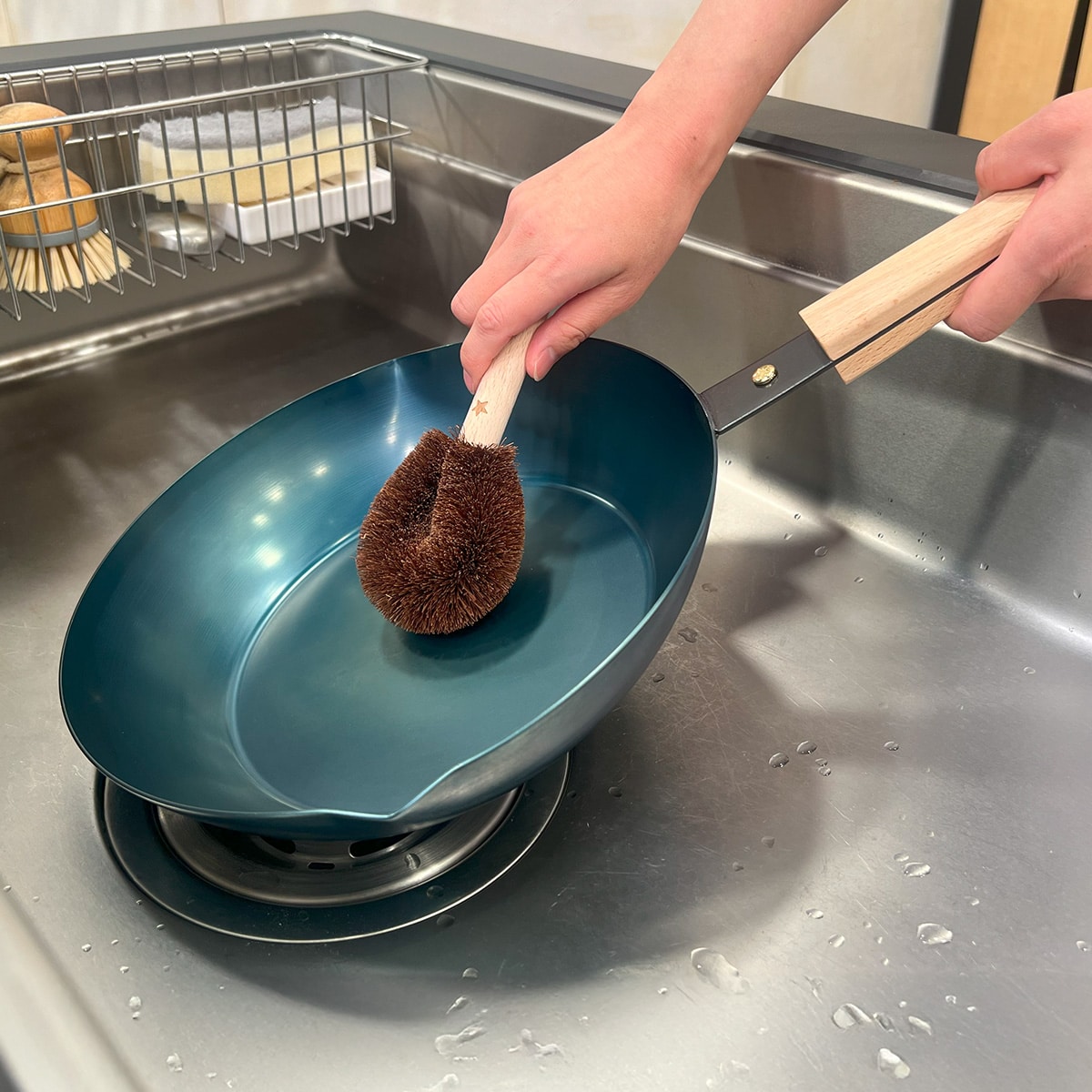 DAIGOも台所 おいしい☆ブラシ | ABCミッケ｜【公式】ABC通販サイト