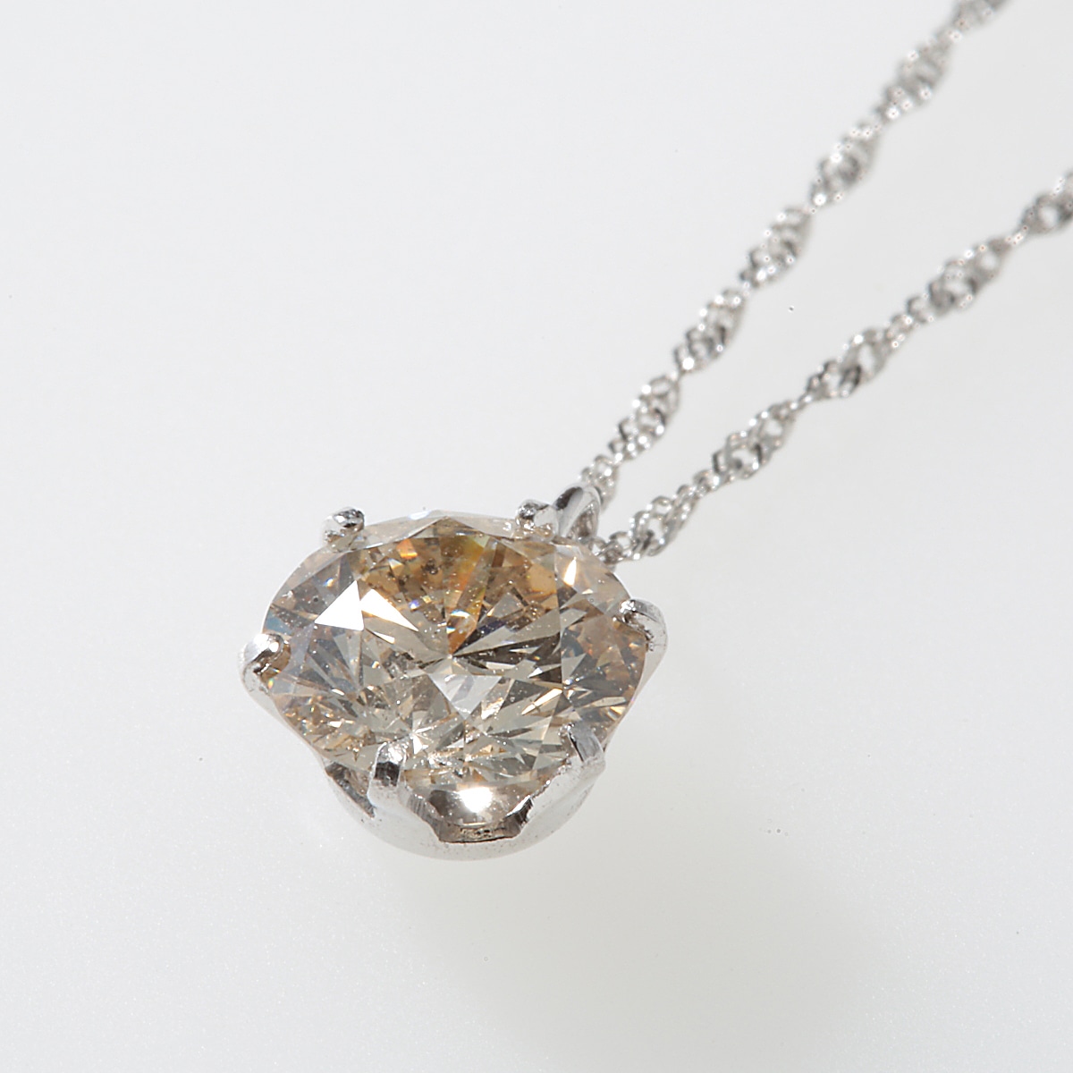 12/8～12/10】松屋銀座外商部厳選 大粒0.7ctダイヤモンドペンダント