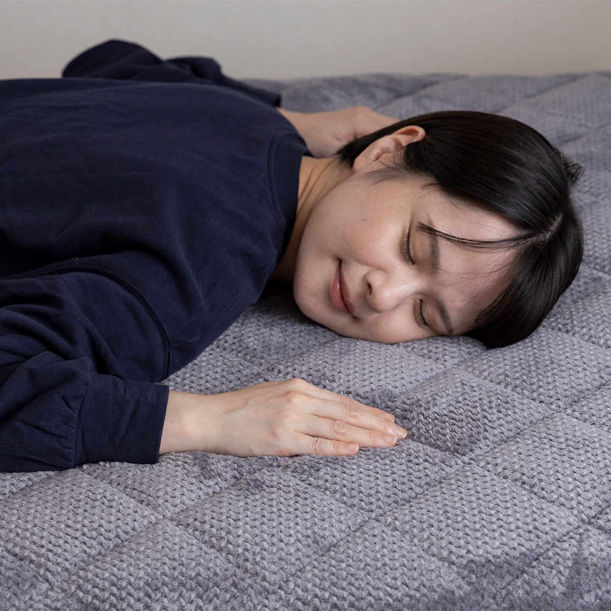 Vitamag 敷マット大中2枚組セット ゼロ磁場　無痛　健康 Vitamag 敷マット大中2枚組セット ゼロ磁場 無痛 健康 楽天市場】【23